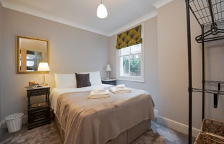 Foto 2 - Spacious two Bedroom Maisonette With Private Garden in Balham by Underthedoormat