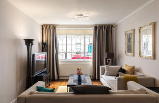 Photo 3 - Picktheplace 3-bedroom Portman Square