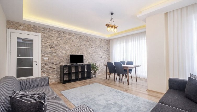 Photo 1 - Modern and Central Flat With Balcony in Maltepe