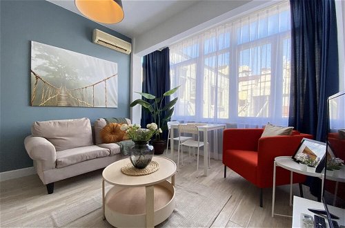 Photo 11 - Central and Modern Flat in Cihangir