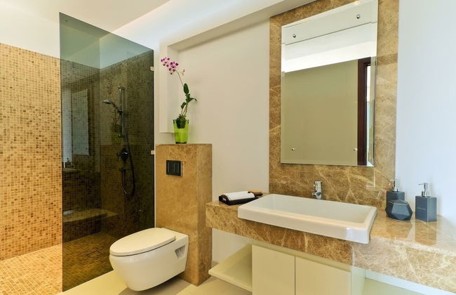 "panoramic Seaview 650sqm 4br Pool Villa 2 min Drive to Naithon Beach" - Foto 10