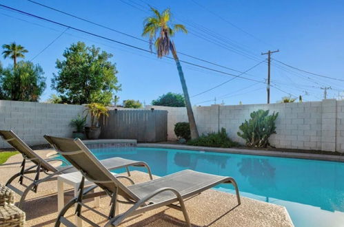 Photo 38 - Amazing 4-bdrm W/backyard Paradise in Scottsdale