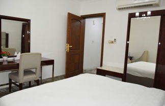 Photo 2 - ROYAL SUITE HOTEL APARTMENTS