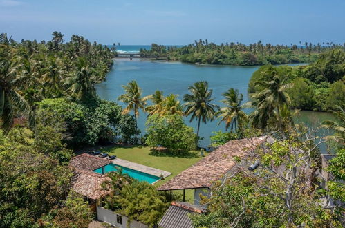 Photo 24 - Lovely Lakeside Villa With Large Pool Poolside Dining