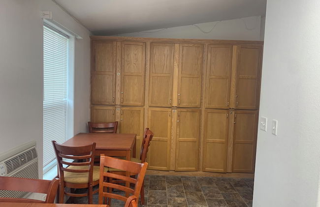 6 Plex Rental - Photo 7