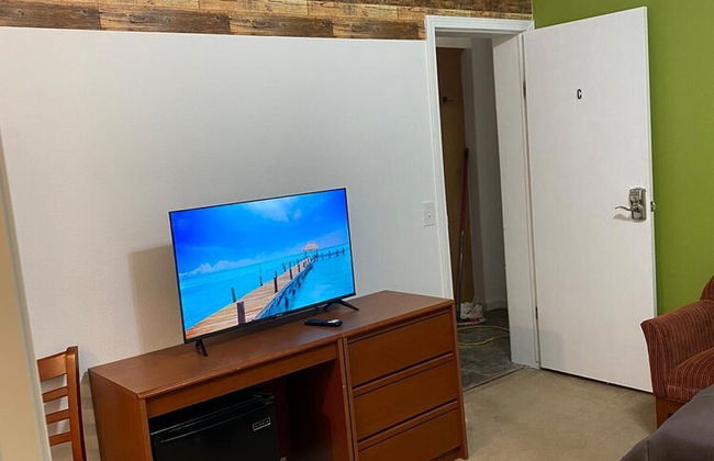 6 Plex Rental - Photo 18