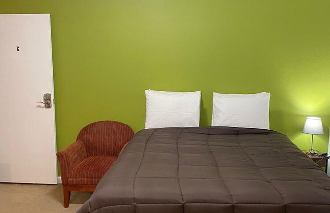 6 Plex Rental - Photo 20