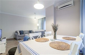 Foto 2 - Vibrant and Central Flat With Balcony in Maltepe