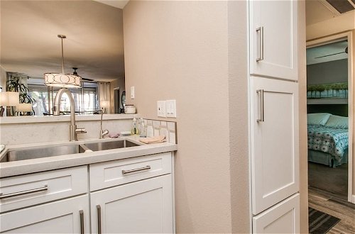 Photo 8 - Cozy 2-bdrm Condo in Heart of Old Town Scottsdale