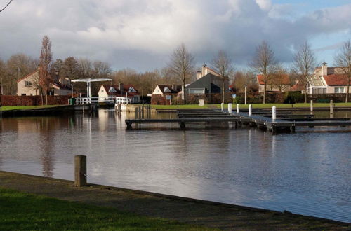 Photo 29 - Charming Apartment in Langweer With Jetty