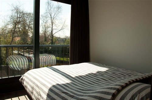 Photo 9 - Charming Apartment in Langweer With Jetty