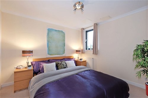 Photo 5 - Great City Centre Apartment in Aberdeen, Scotland