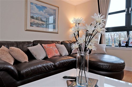 Photo 11 - Great City Centre Apartment in Aberdeen, Scotland