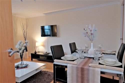 Photo 18 - Great City Centre Apartment in Aberdeen, Scotland