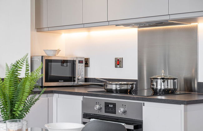 Seven Living Solihull - Broadoaks Studio - Foto 4