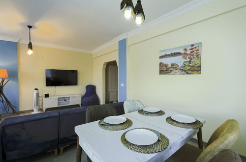 Photo 9 - Central and Comfy Flat With Balcony in Muratpasa