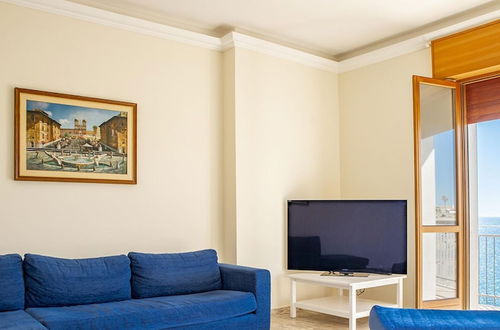 Foto 16 - Ortigia Seafront Apartment by Wonderful Italy