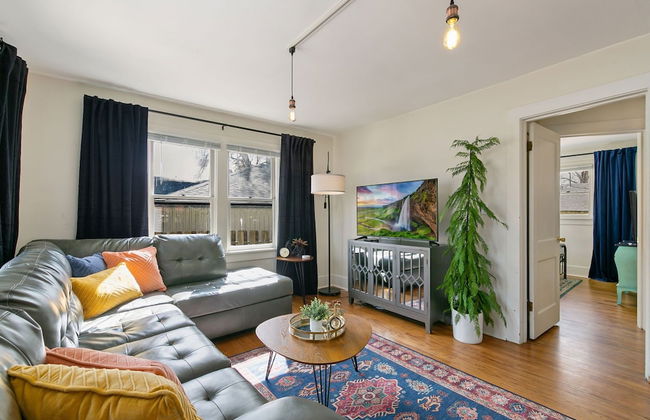 Mulberry Place: a Charming Cottage Near Old Town! - Foto 1