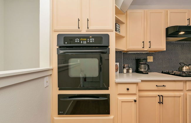 Mulberry Place: a Charming Cottage Near Old Town! - Foto 9