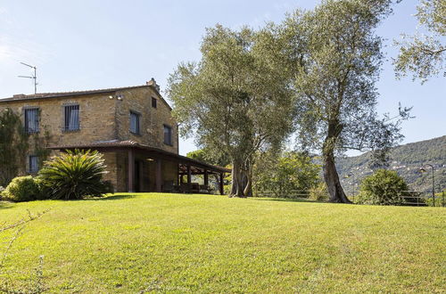 Photo 11 - Villa San Massimo With Pool by Wonderful Italy