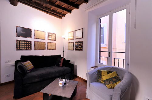 Photo 5 - Lovely Navona Apartment