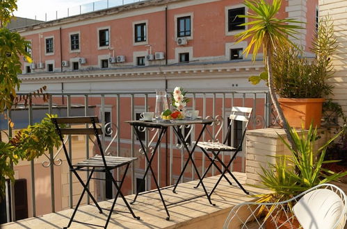 Photo 11 - Lovely Apartment With Terrace Rome City Center