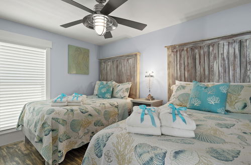 Photo 4 - Luxury Gulf Front Property! Directly on the Beach! Sleeps 15