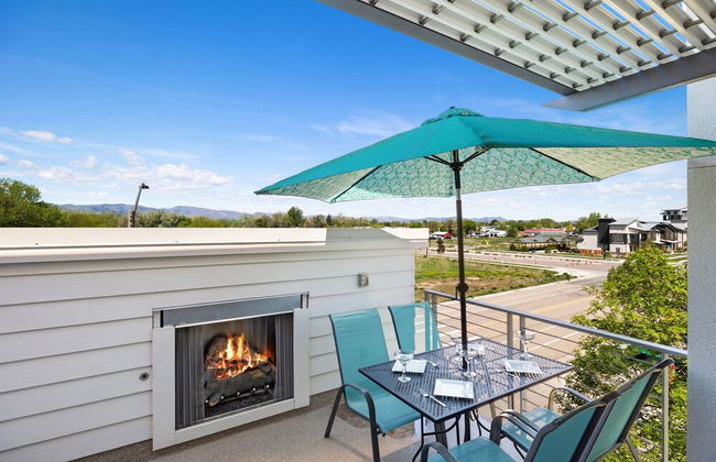 Elegant Townhome Near Old Town, Breweries and River! - Foto 39