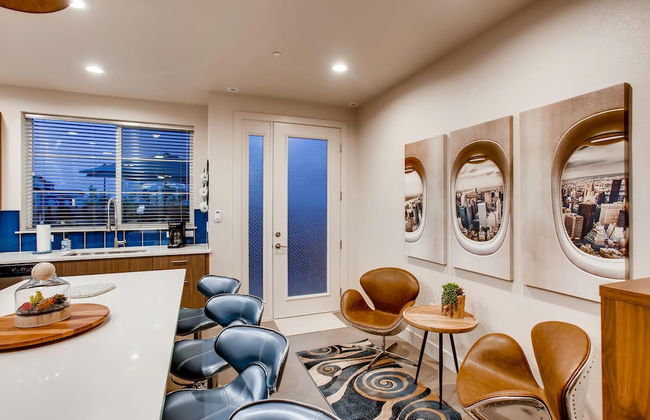 Elegant Townhome Near Old Town, Breweries and River! - Foto 29