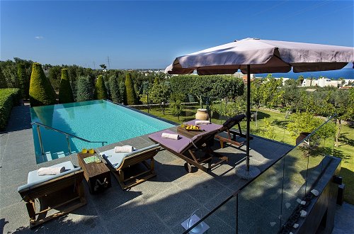 Photo 30 - Luxury Villa Golden Crest with pool