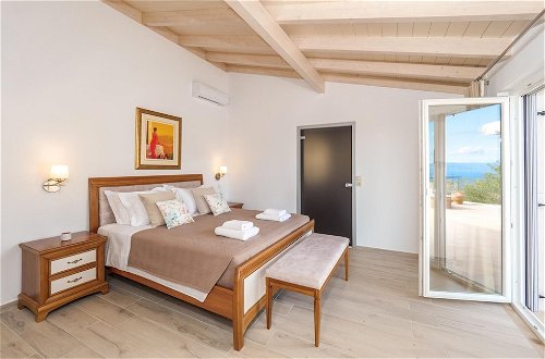 Foto 9 - Strati - Fantastic 2 Bedroom Villa With sea Views