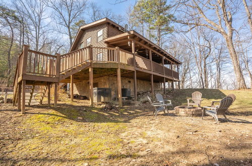 Photo 42 - Comfort Cabin Bearway To Heaven - w Private Hot Tub