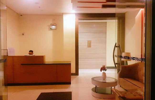 Del'S Condotel across NAIA Terminal 3 - Foto 2