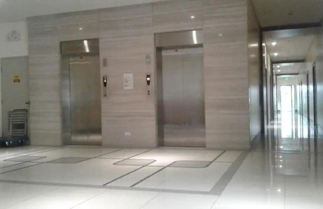 Del'S Condotel across NAIA Terminal 3 - Foto 16
