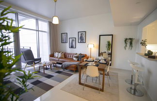 Photo 3 - Elegant Apt With Balcony Minutes from Burj Khalifa