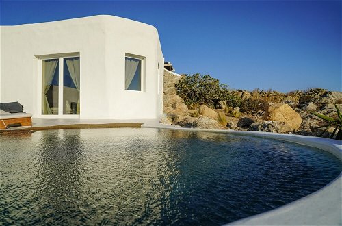 Photo 46 - Mykonos High Sunset Villa