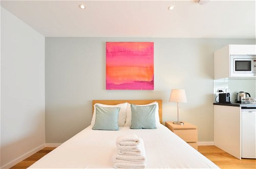 Foto 17 - Notting Hill Serviced Apartments by Concept Apartments