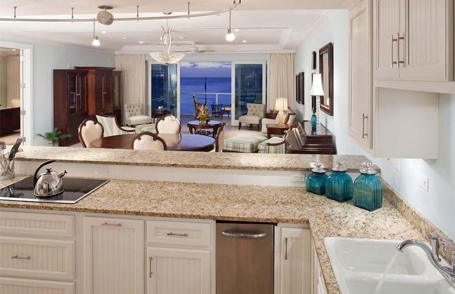 Caribbean Club Luxury Condo Hotel - Foto 16