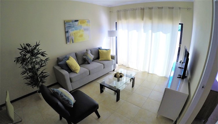 Photo 1 - Gold Coast - Beautiful 2 Bedroom Town House