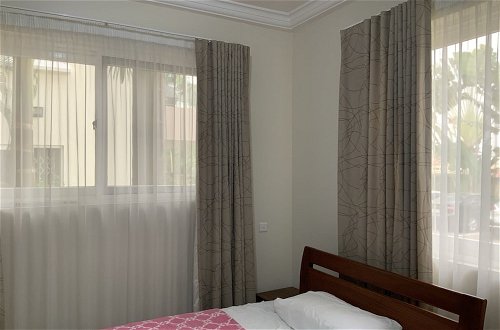 Photo 6 - Charming 3-bed Apartment Airport Residential Accra