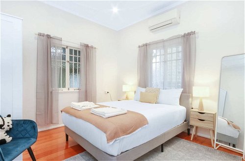Photo 3 - Charming 3 Bedroom House in Coorparoo