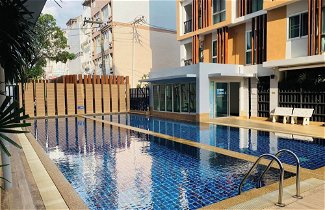 Photo 1 - 1 Double Bedroom Swimming Pool Apartment for Rent in Udonthani With Gym Laundry