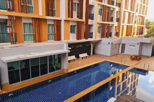 Photo 1 - 1 Double Bedroom Swimming Pool Apartment for Rent in Udonthani With Gym Laundry