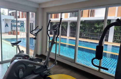 Photo 17 - 1 Double Bedroom Swimming Pool Apartment for Rent in Udonthani With Gym Laundry