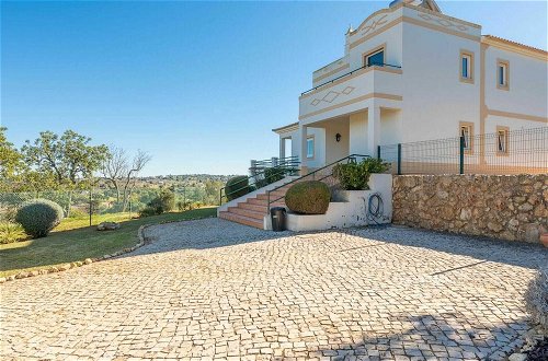 Photo 27 - Spacious Holiday Home With Swimming Pool in the Village of Albufeira