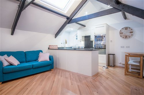 Photo 22 - Penthouse At The Mews - 2 Bed Apartment - Tenby