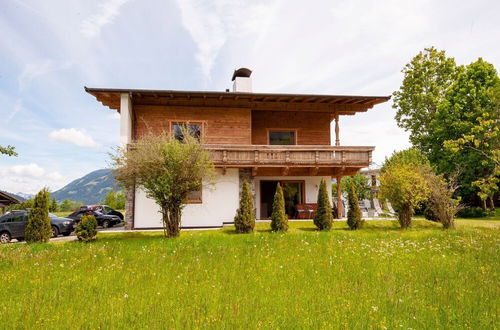 Photo 1 - Stellar Holiday Home in Hopfgarten With Roof Terrace