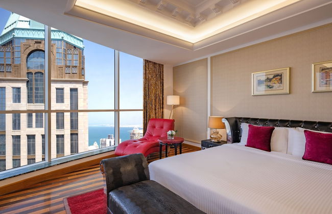 Dusit Hotel & Suites Doha - Photo 16