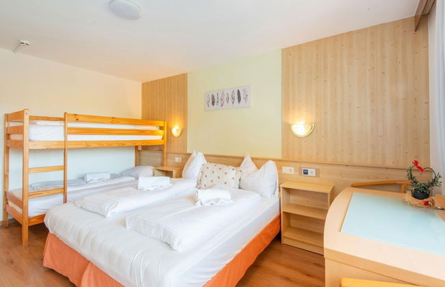Holiday Apartment for Groups in Oberau - Foto 5