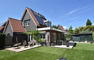 Photo 1 - Enticing Holiday Home in Oude With Garden